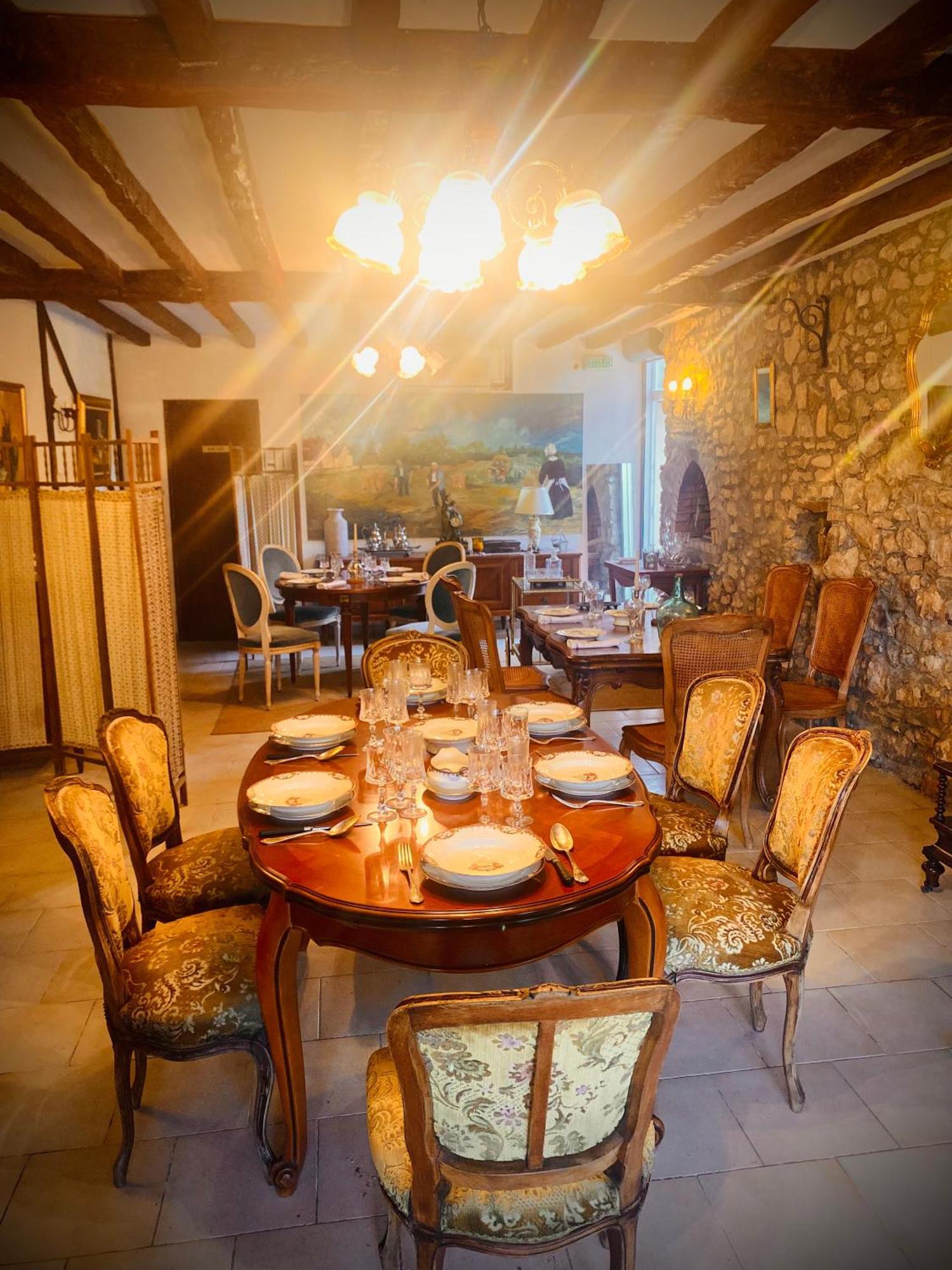 Auberge Du Chant Du Coq Anjouin Exterior foto